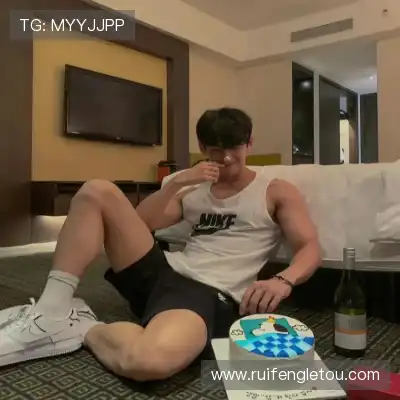 杨一舟